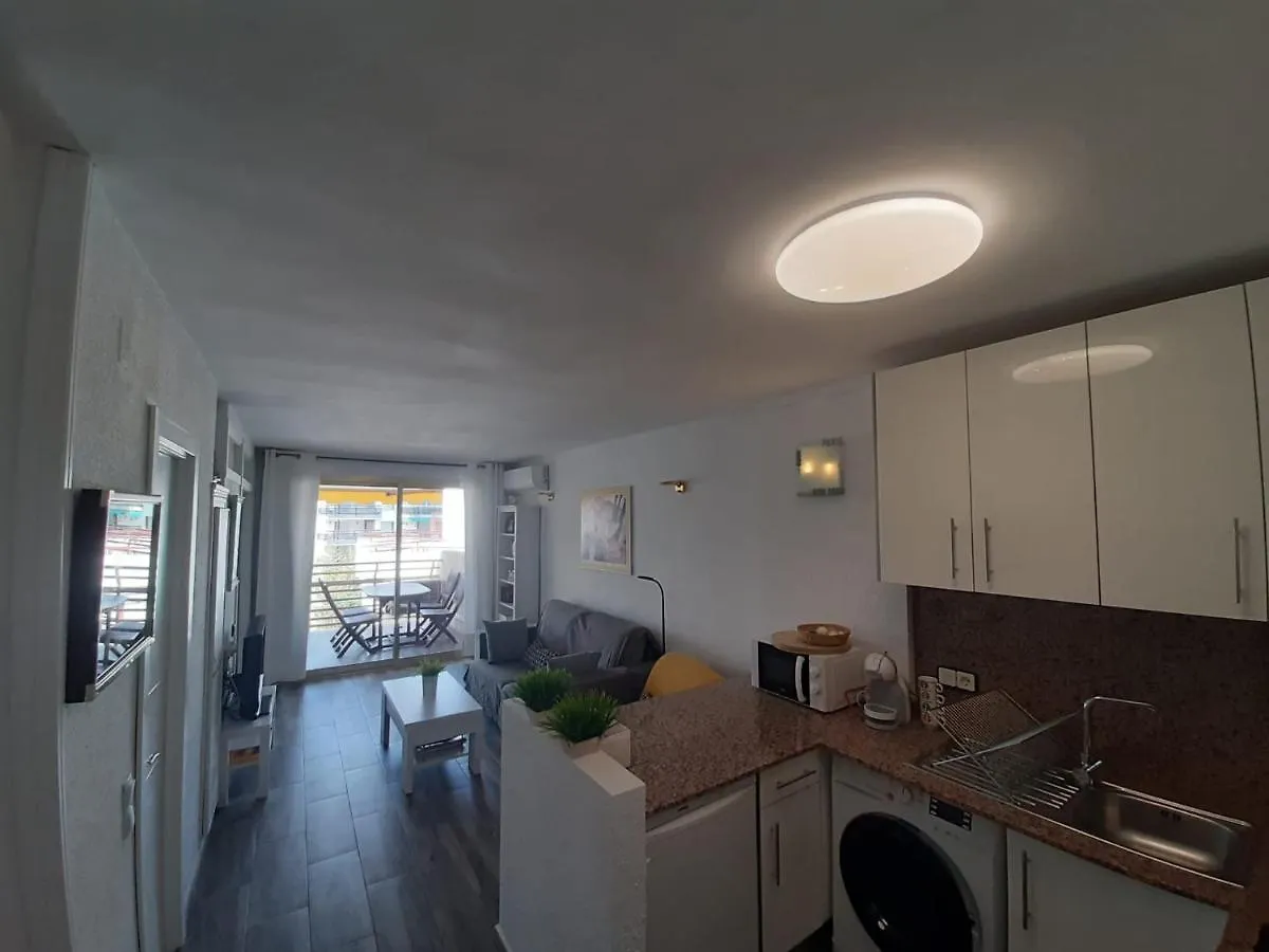 דירה Apartamento En El Centro De סאלו