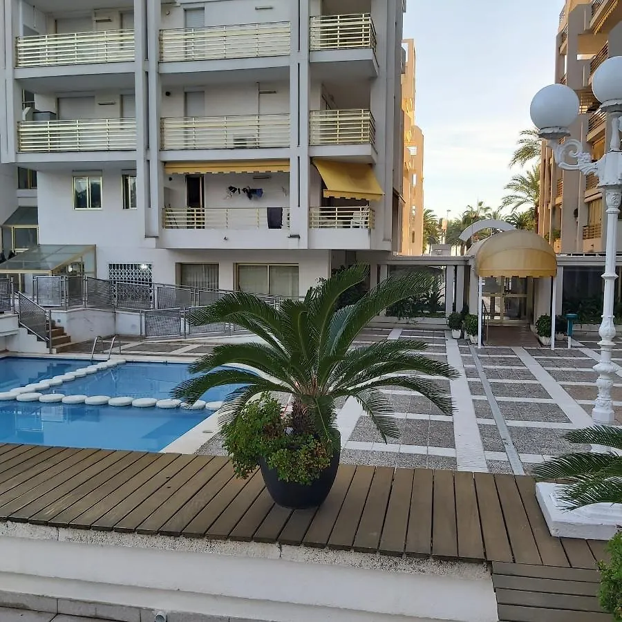 Apartamento En El Centro De Salou Apartment