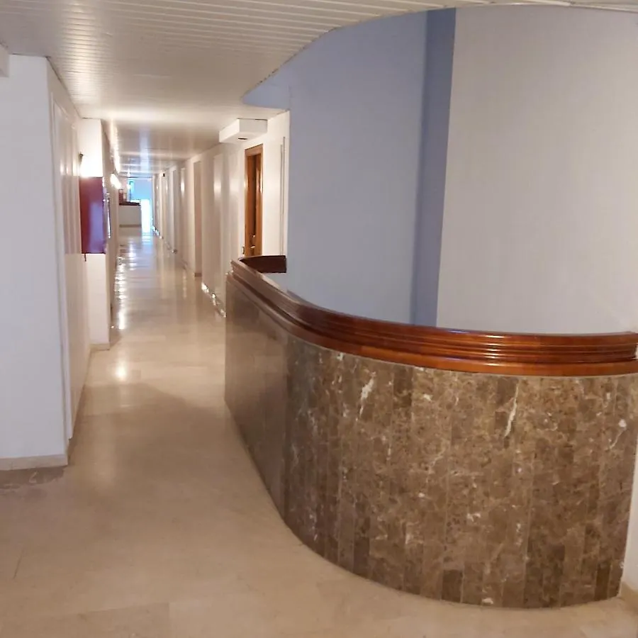 Apartamento En El Centro De Salou Apartment
